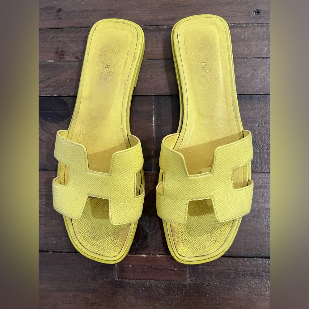 HERMES Oran Sandals Lime Epsom Size 39